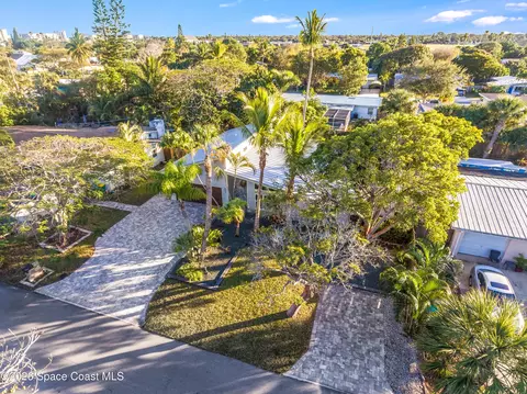 View/Area - 331 Avenida Del Sol Ave, Indialantic, FL 32903 photo 8 of 9