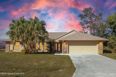 1843 Ardmore St NE, Palm Bay, FL 32907