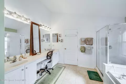 Bath - 4910 Worthington Cir, Rockledge, FL 32955 photo 2 of 4