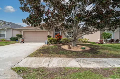 4910 Worthington Cir, Rockledge, FL 32955