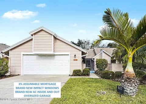 812 Ridge Lake Dr, Melbourne, FL 32940