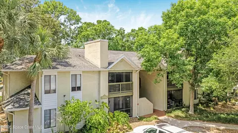 3506 Sable Palm Ln #E, Titusville, FL 32780