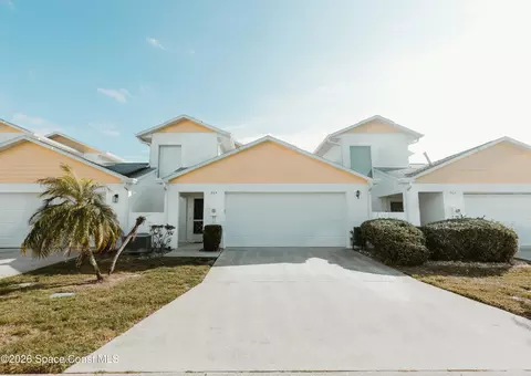 905 Maplewood Ct, Melbourne, FL 32940