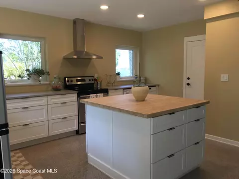 Kitchen - 1841 Rockledge Dr, Rockledge, FL 32955 photo 1 of 3