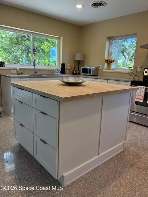 Kitchen - 1841 Rockledge Dr, Rockledge, FL 32955 photo 3 of 3