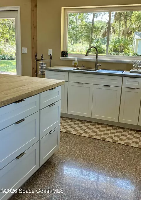 Kitchen - 1841 Rockledge Dr, Rockledge, FL 32955 photo 2 of 3