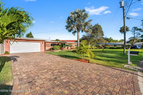 1044 Samar Rd, Cocoa Beach, FL 32931