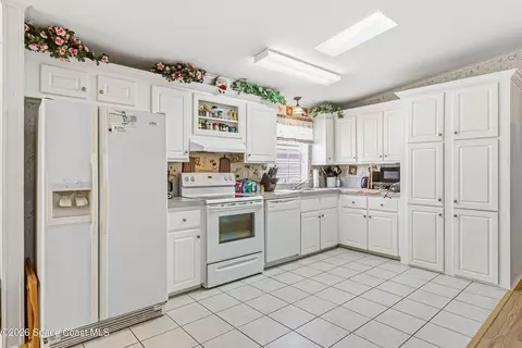 122 Scenic Dr, Cocoa, FL 32926 photo 17