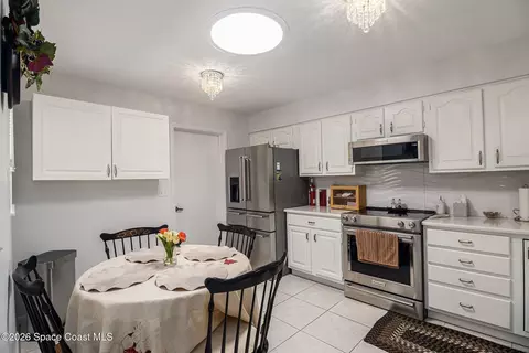 Kitchen - 1680 Old Glory Blvd, Melbourne, FL 32940 photo 1 of 2