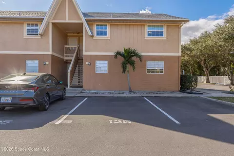 125 Bristol Ln #125, Melbourne, FL 32935