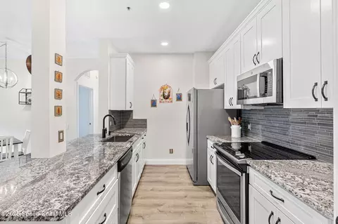 1576 Peregrine Cir #109, Rockledge, FL 32955