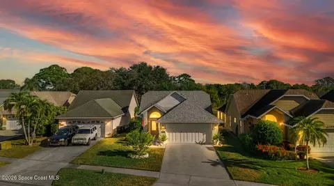 2315 Early Dawn Cir, Melbourne, FL 32935