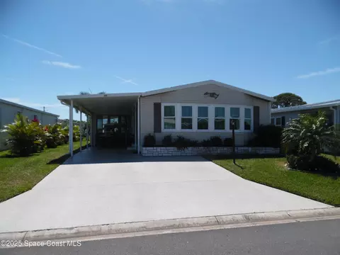 503 Puffin Dr, Barefoot Bay, FL 32976