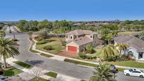 7922 Strom Park Dr, Melbourne, FL 32940