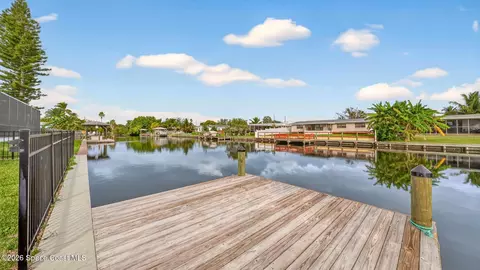 113 Deleon Rd, Cocoa Beach, FL 32931