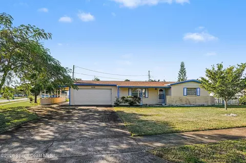 205 Hickory Ave, Merritt Island, FL 32953
