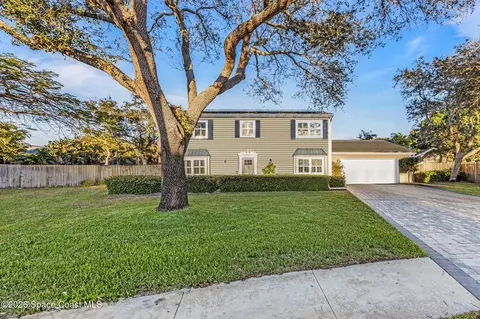 3069 Rio Bonita St, Indialantic, FL 32903