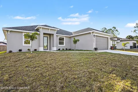 2725 Fields Ave SE, Palm Bay, FL 32909