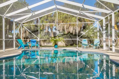 2007 Oak St, Melbourne Beach, FL 32951