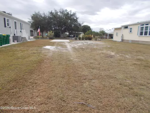 932 Fir St, Micco, FL 32976 photo 2