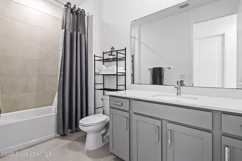 Bath - 9713 Alister Dr, Melbourne, FL 32940 photo 3 of 4