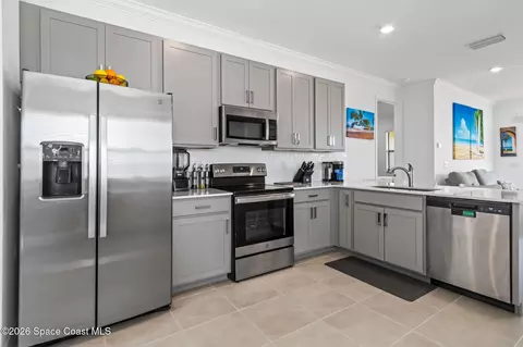 Kitchen - 9713 Alister Dr, Melbourne, FL 32940 photo 3 of 7