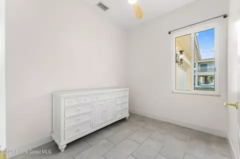 Bedroom - 2189 Pineapple Ave, Melbourne, FL 32935 photo 8 of 19