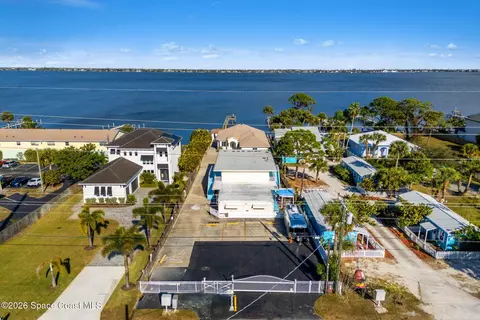 2189 Pineapple Ave, Melbourne, FL 32935