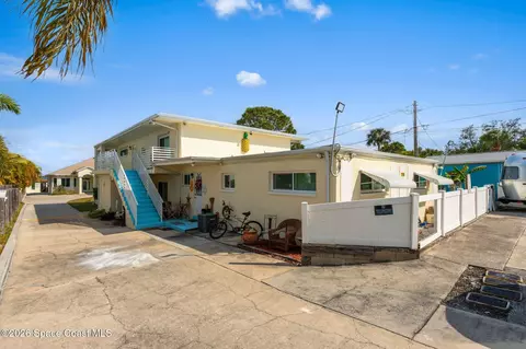 Exterior - 2189 Pineapple Ave, Melbourne, FL 32935 photo 21 of 31