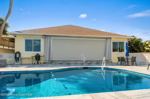 Exterior - 2189 Pineapple Ave, Melbourne, FL 32935 photo 10 of 31