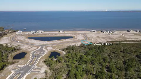 5551 Constellation Dr, Titusville, FL 32780
