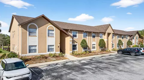 240 Spring Dr #5, Merritt Island, FL 32953