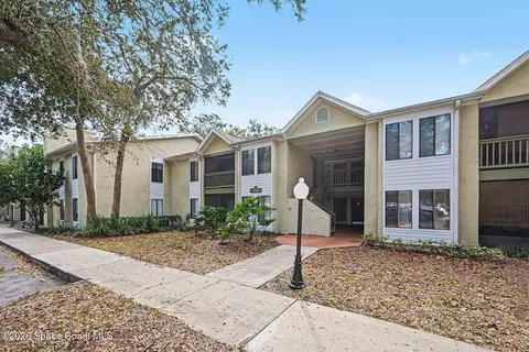 3590 Sable Palm Ln #B, Titusville, FL 32780