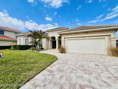 336 Southampton Dr, Indialantic, FL 32903