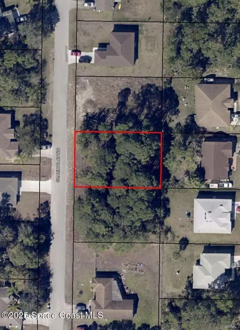 177 Shalimar Ave NW, Palm Bay, FL 32907