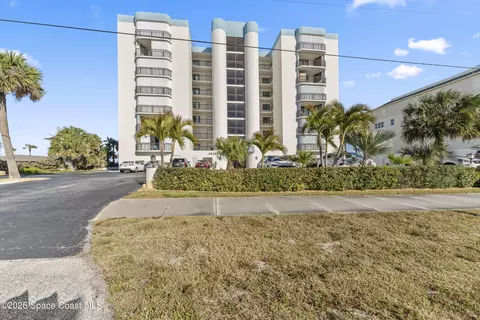 1835 S Atlantic Ave #301, Cocoa Beach, FL 32931