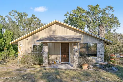 Exterior - 5195 Blounts Ridge Rd, Mims, FL 32754 photo 1 of 7