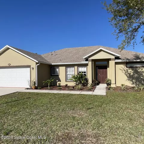 2028 Gloria Cir NE, Palm Bay, FL 32905