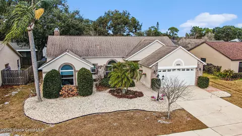 864 Yorktowne Dr, Rockledge, FL 32955