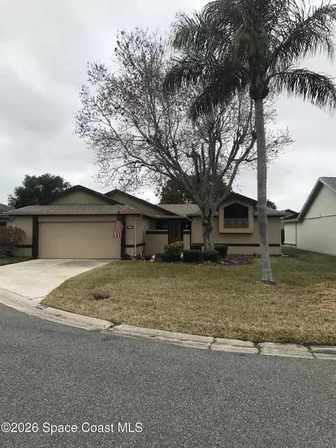 594 Pine Forest Ct, Melbourne, FL 32940