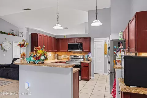 Kitchen - 3363 Echo Ridge Pl, Cocoa, FL 32926 photo 1 of 3