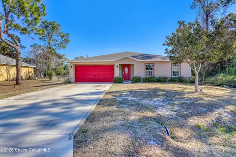 1247 Heitzman Ave SW, Palm Bay, FL 32908