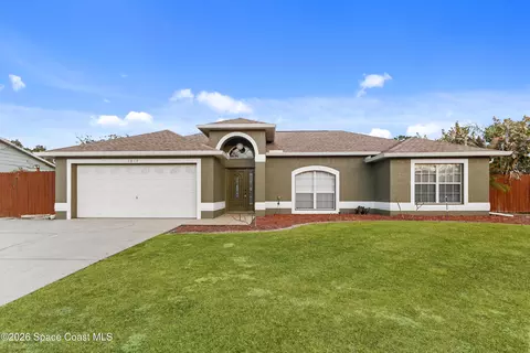 6815 Bryant Rd, Cocoa, FL 32927