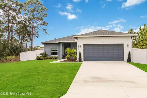 2840 Fontainebleau Ave SE, Palm Bay, FL 32909