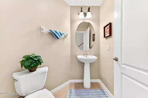 Bath - 1406 Ballinton Dr, Melbourne, FL 32940 photo 4 of 5