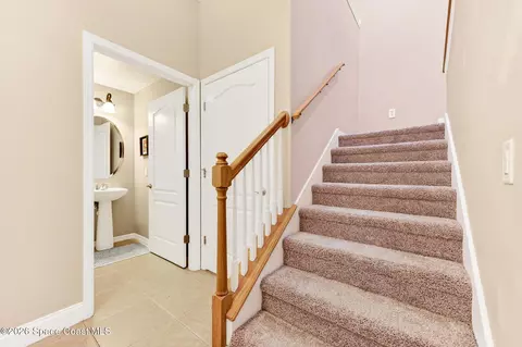 Entry Way - 1406 Ballinton Dr, Melbourne, FL 32940 photo 2 of 3