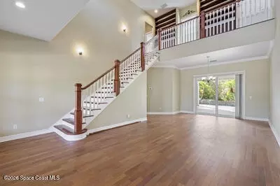 Living - 2205 Arnold Ln, Malabar, FL 32950 photo 2 of 9