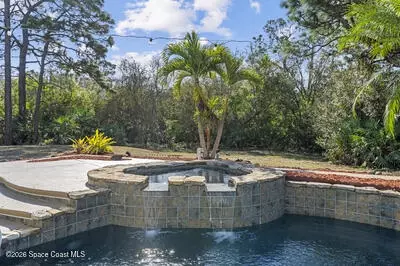 Exterior - 2205 Arnold Ln, Malabar, FL 32950 photo 7 of 13