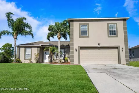 1401 Palau St SE, Palm Bay, FL 32909