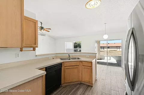Kitchen - 7350 Bartow Ave, Cocoa, FL 32927 photo 2 of 2